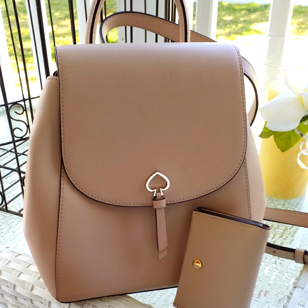 Kate Spade(*SOLD*)